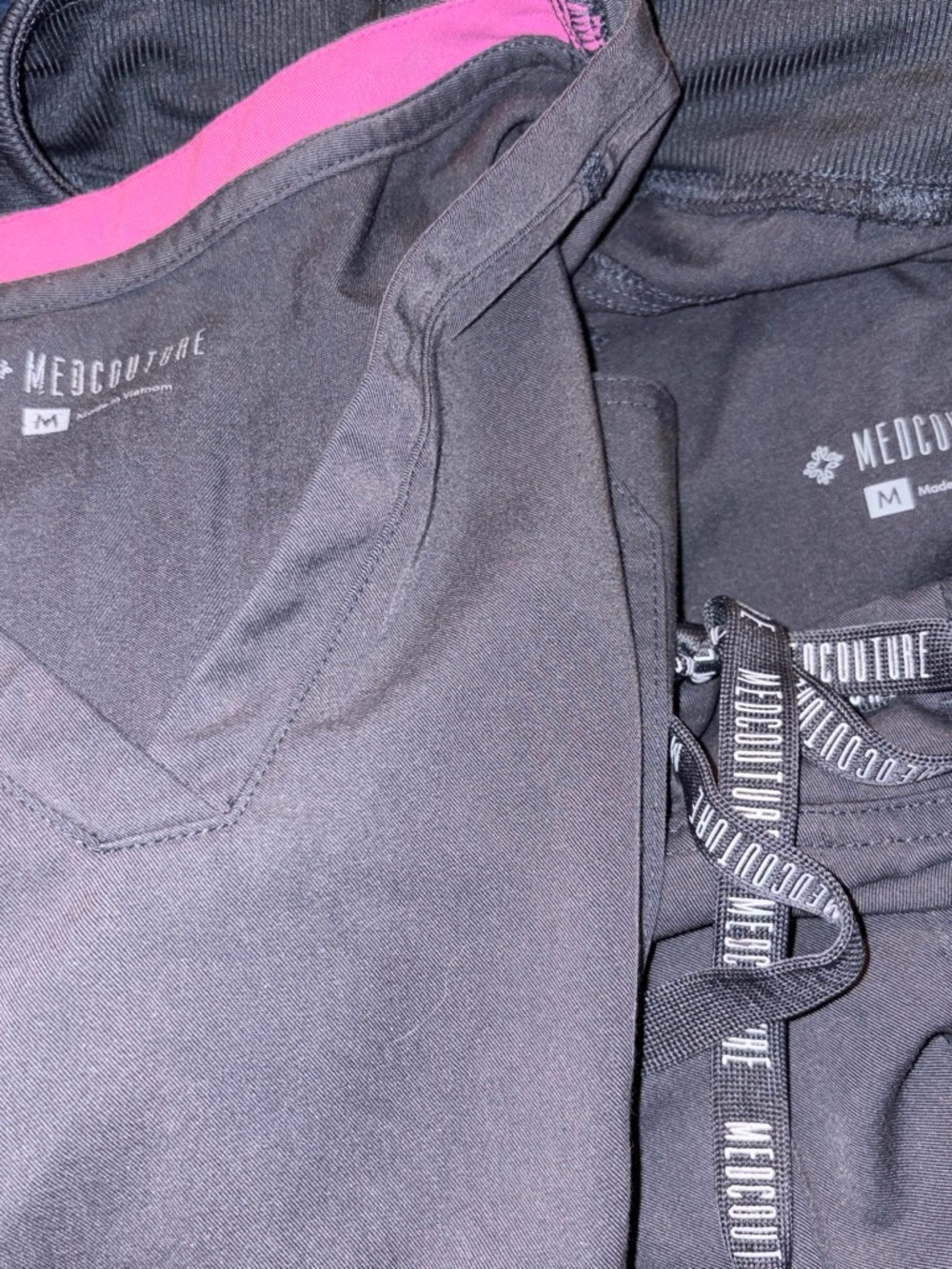 Med Couture Gray Scrub Top women’s medium